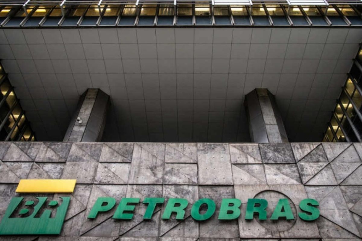 Mais de 2,7 mil aprovados serão convocados pela Petrobras